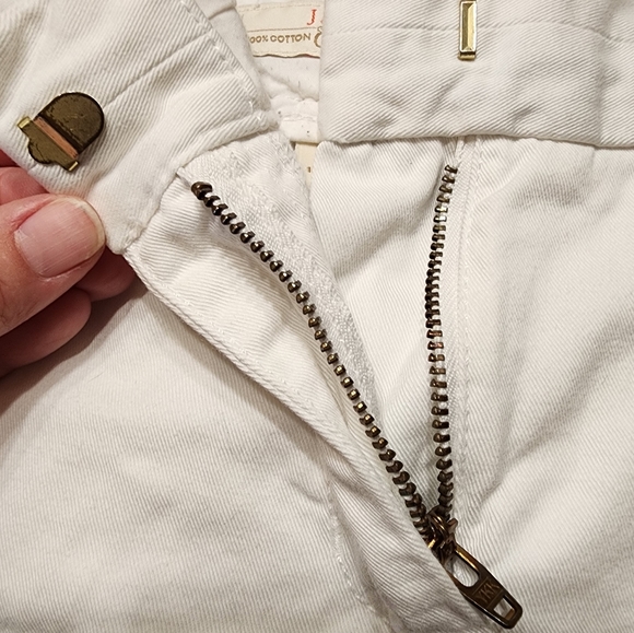 J. Crew 100% Cotton Chino Shorts Broken-In Size 6, White - Picture 3 of 5